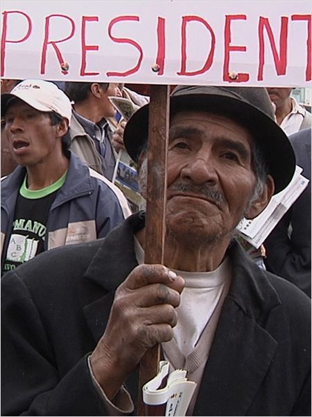 Ecuador une politique au-delà de l'utopie - Documentaire (2012)
